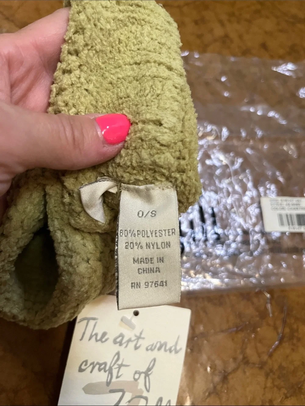 J. Jill Pale Olive Chartreuse Cuffed Gloves size OS women’s NWT